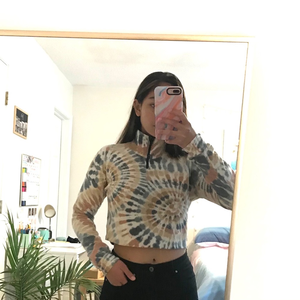 Papaya cropped tie-dye zip up